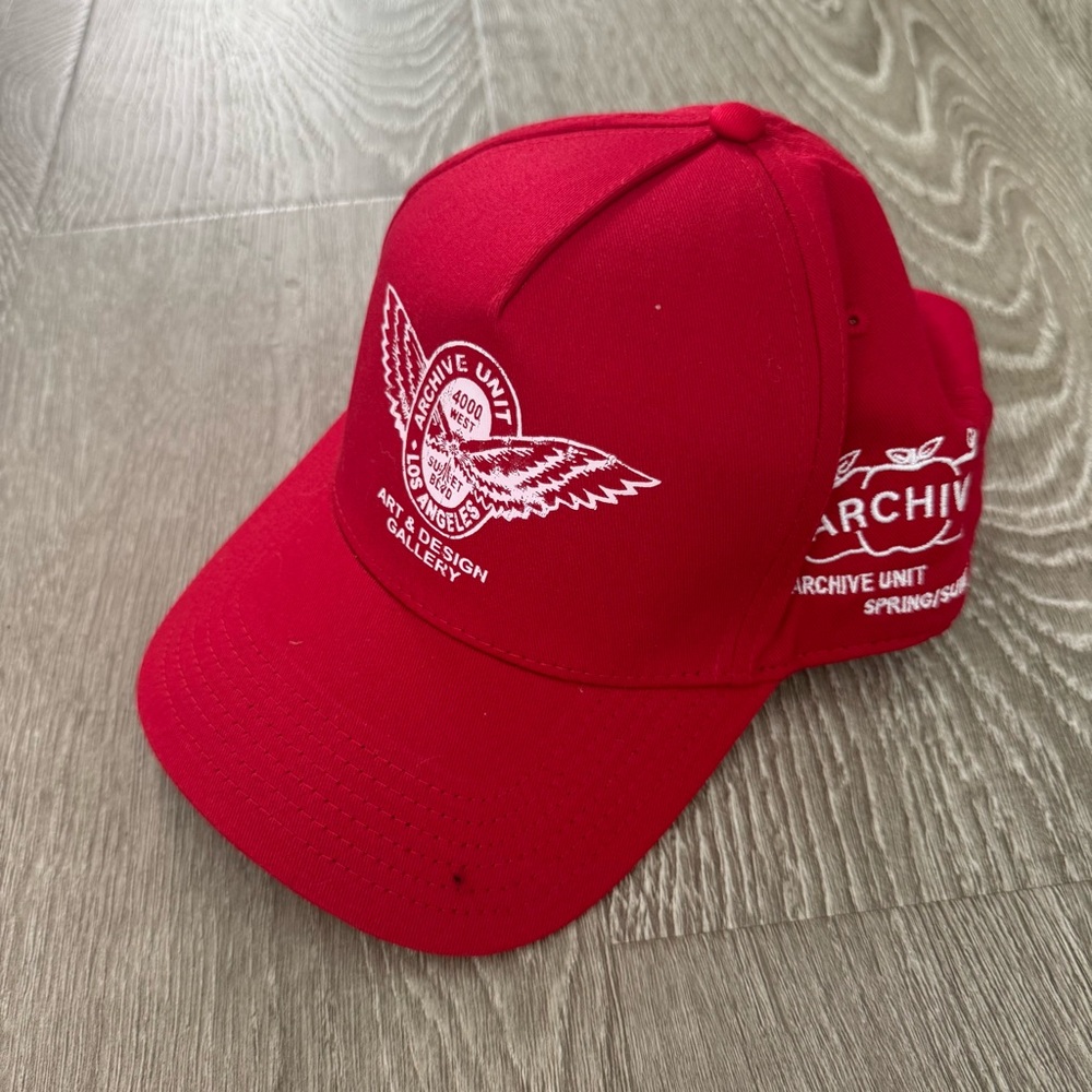 Archive Unit Gallery Red Cap